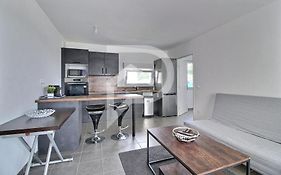 Apparemment T2 en résidence calme fermée
